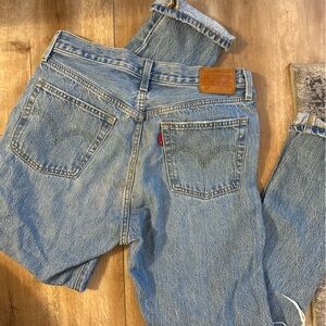 VINTAGE LEVI DENIM